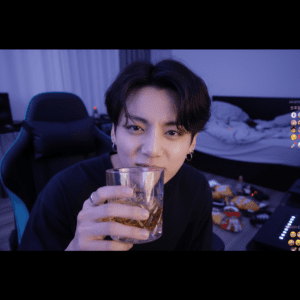 정국 음주 방송 논란, 팬들 반응과 향후 전망